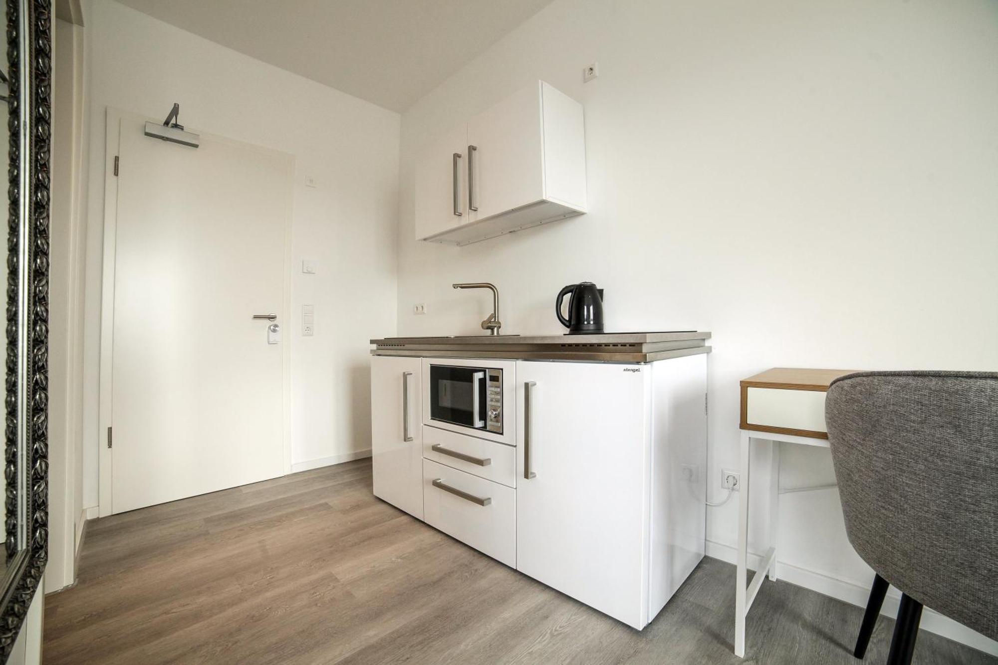 Livingboxx Karlsruhe - Messe I Neuwertige Apartments Mit Kueche ไรน์ชเตทเทน ภายนอก รูปภาพ